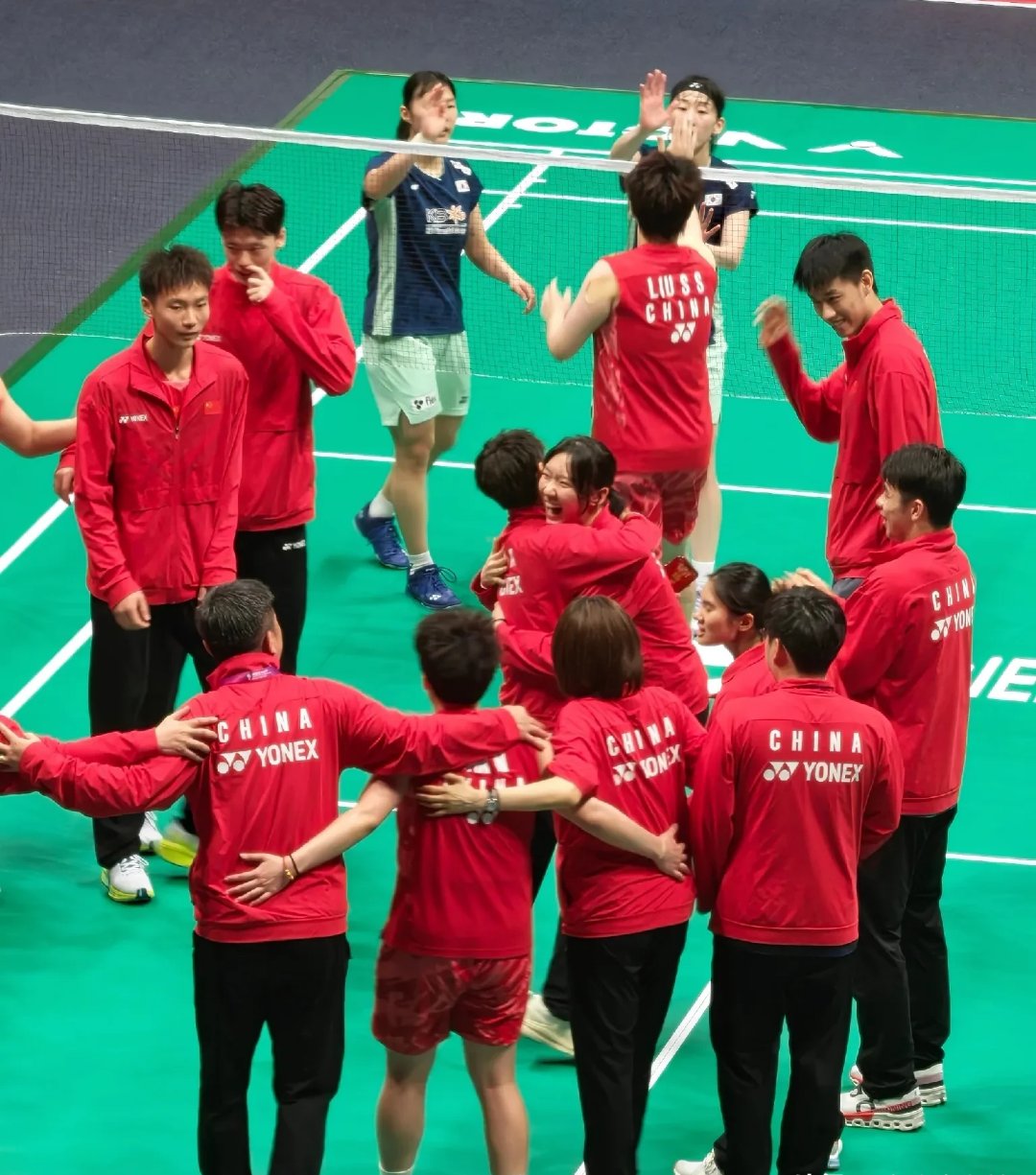 爱游戏体育官网-C9教练压力巨大！，阿扎伦卡遭遇十五持续失利赛场气氛高涨(美国911劫持了几架飞机)